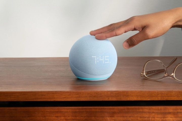 Loa thông minh Echo Dot (5th Gen) Alexa, with Clock - Ảnh 3